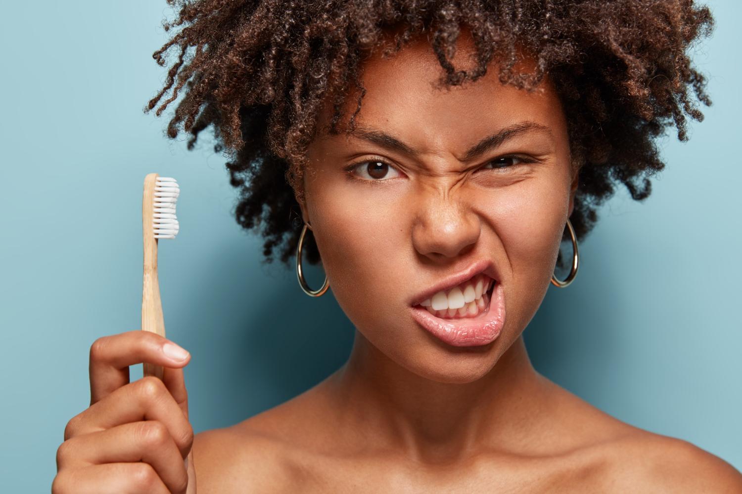 Five Daily Habits That Protect Your Smile